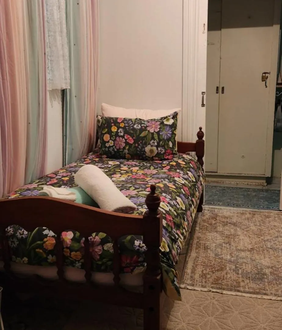 Meyenburg Dorm Room Mount Morgan